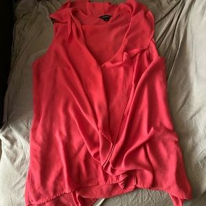 Pink Ruffled Tank Top 💕